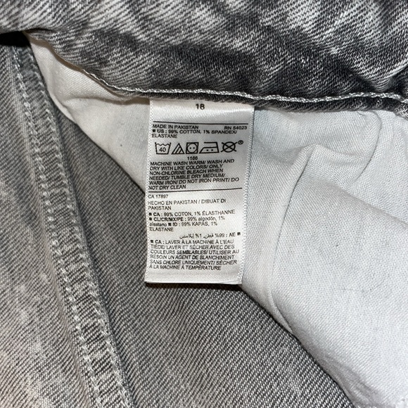 Women’s Grey Washed Jeans - Picture 6 of 6